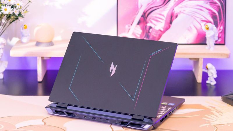 Những dòng laptop đồ họa sở hữu card rời mạnh mẽ